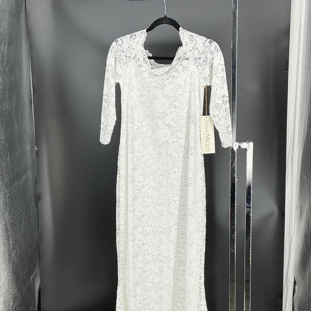 Sophisticated White Lace Bridal Gown